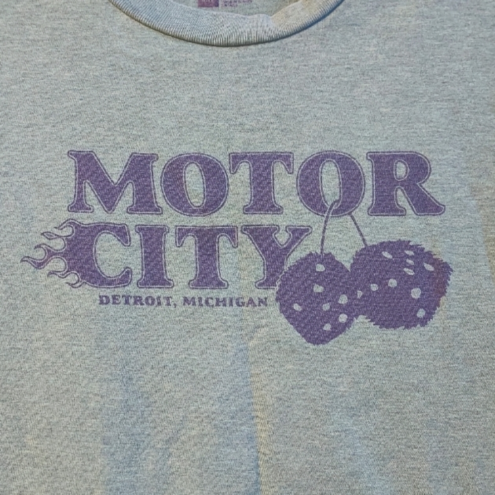 Gap Athletic Fit Motor City Detriot, Michigan Green/Black 	Graphic Tee/T-Shirt